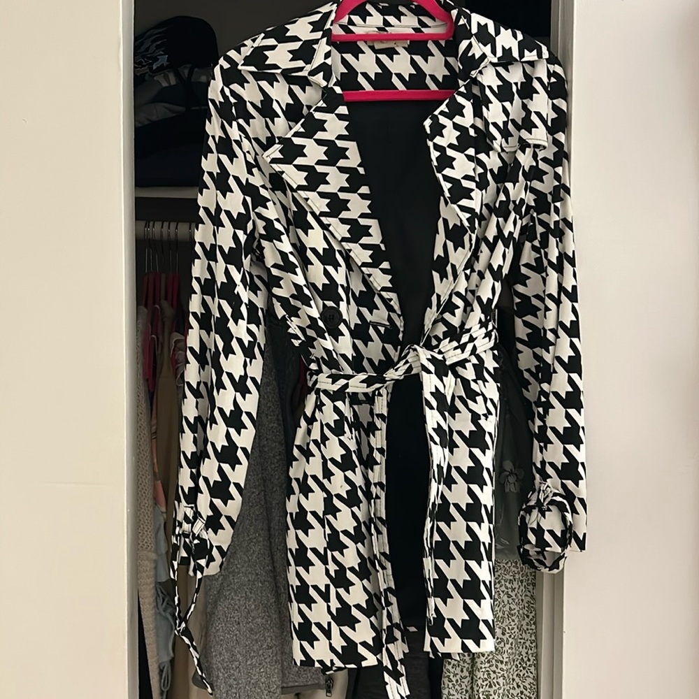 Women’s trench coat